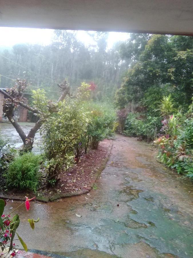 Hill Side Estate Apartment Madikeri Exterior photo